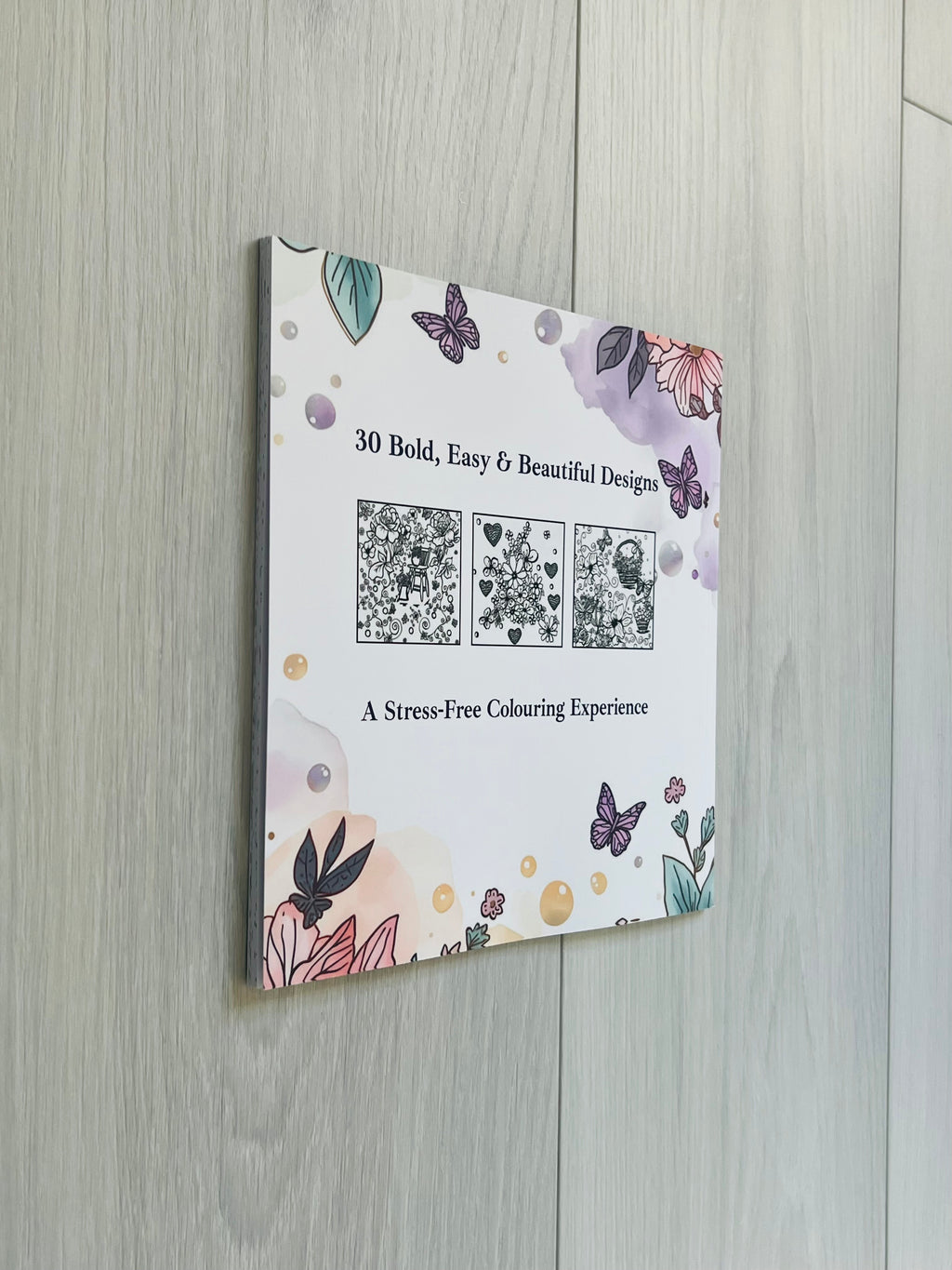 Petals & Patterns: A Simple Artistic and Easy Colouring Book For Adults with Flowers, Nature and Butterflies